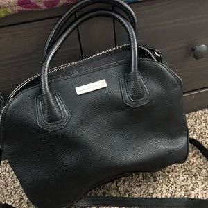 Jones New York black bag good as new no rips